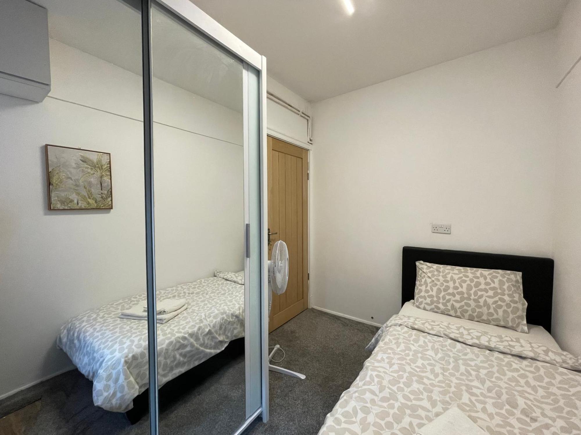 Apartment Kensington London